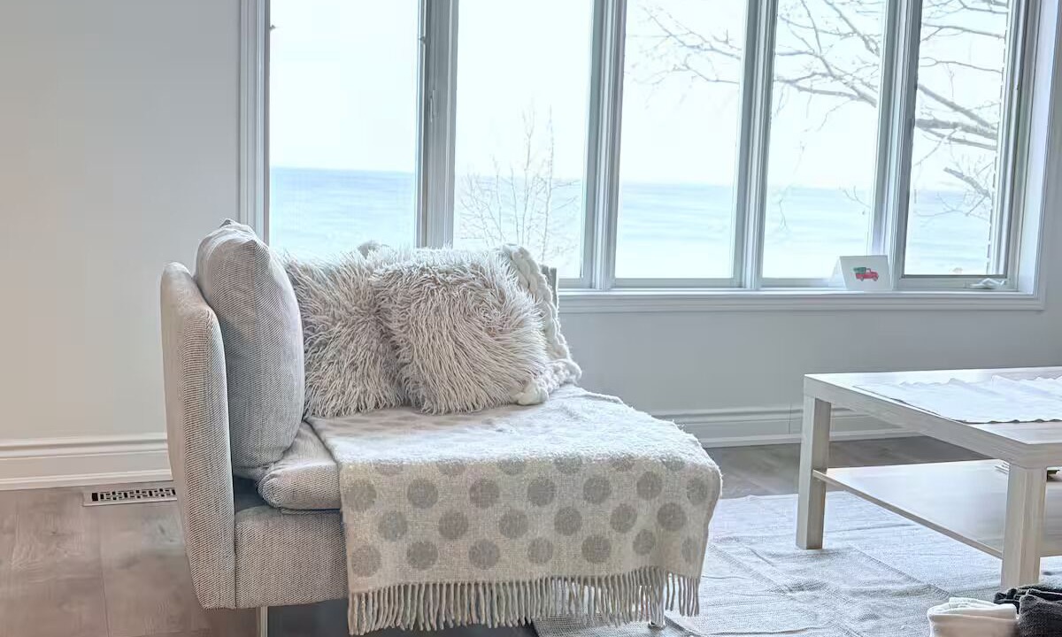Photo of Livingroom in Lincoln