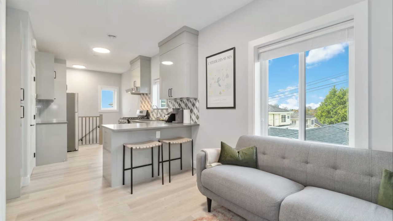 Photo of Livingroom in Sunset