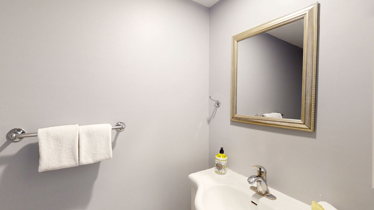 Photo of Bathroom in Wasaga Beach