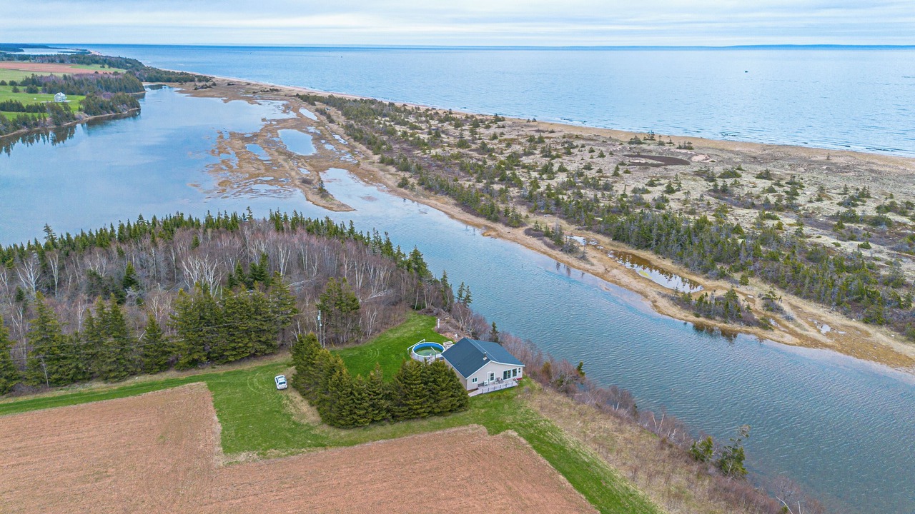Photo of Outdoor in Eastern Kings