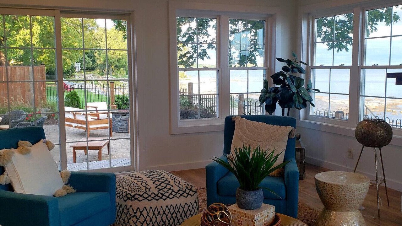 Photo of Livingroom in Crystal Beach