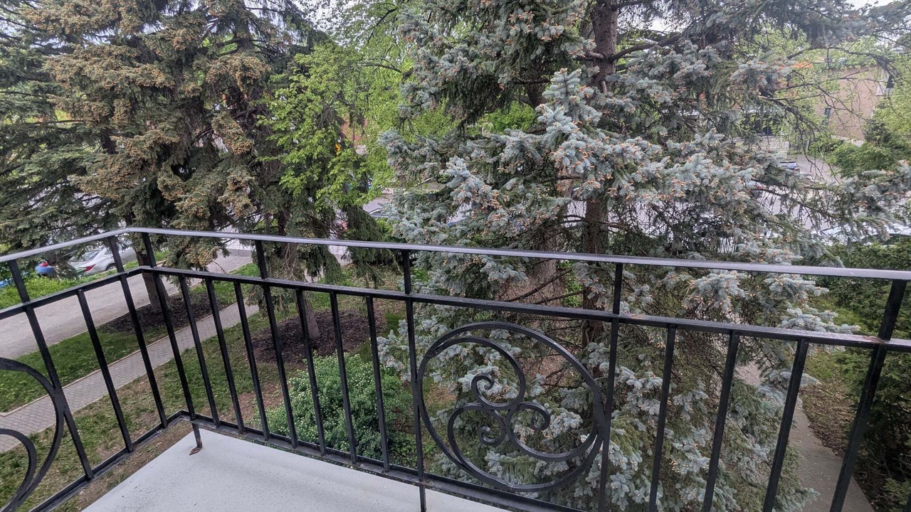 Photo of Outdoor in Ahuntsic