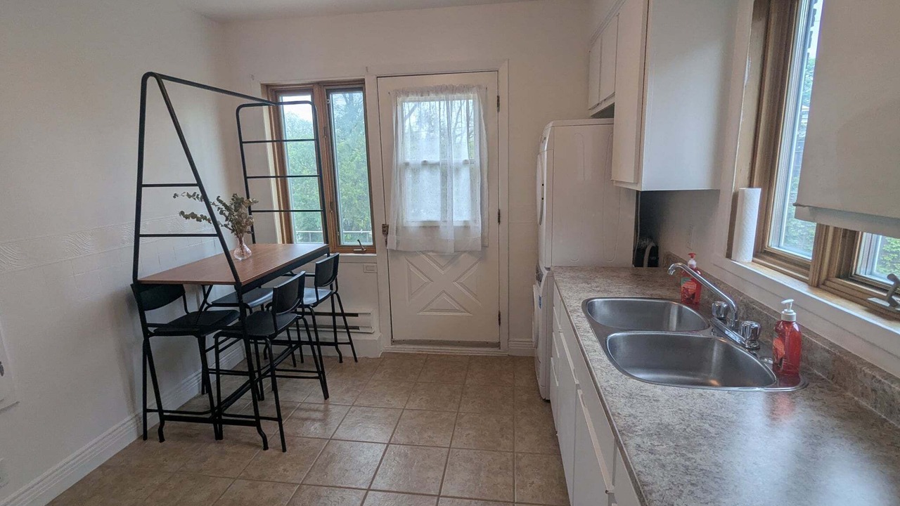 Photo of Kitchen in Ahuntsic
