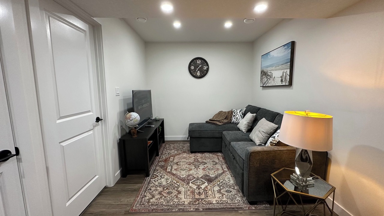 Photo of Livingroom in Southwest Edmonton