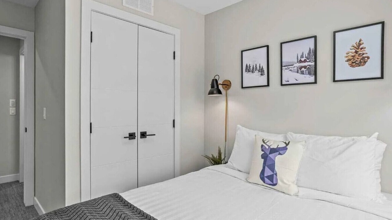 Photo of Bedroom in Harvie Heights