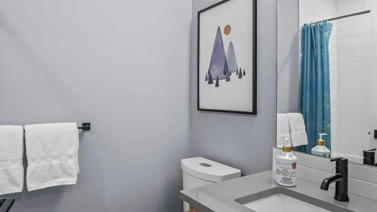 Photo of Bathroom in Harvie Heights