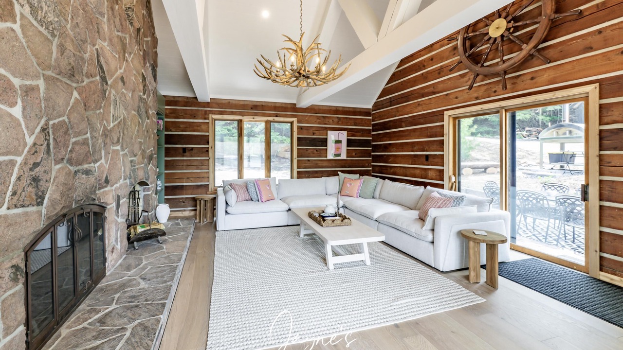 Photo of Livingroom in Seguin