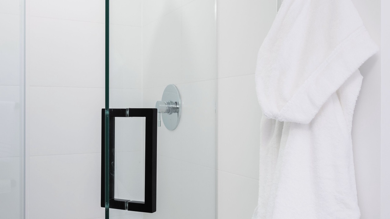 Photo of Bathroom in Lower Lonsdale