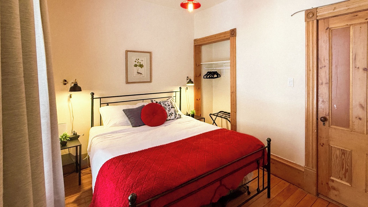 Photo of Bedroom in North End