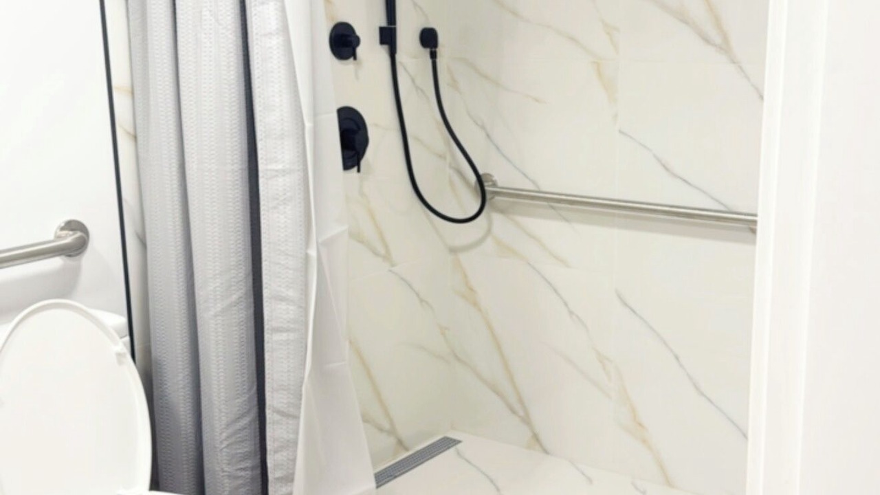 Photo of Bathroom in Lillooet