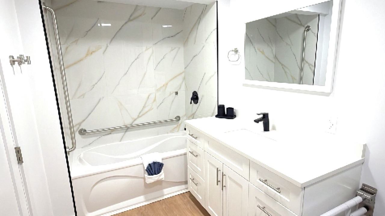 Photo of Bathroom in Lillooet