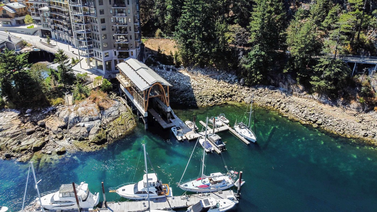 Photo of Others in Horseshoe Bay