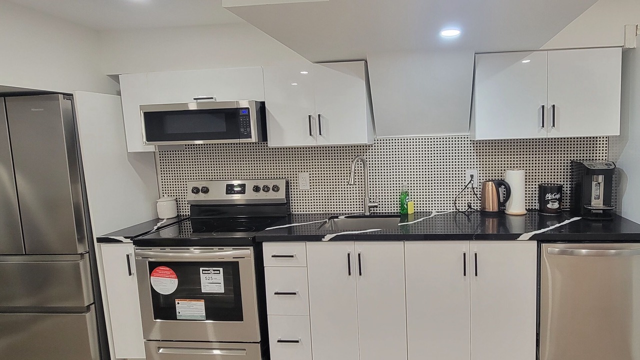 Photo of Kitchen in Stoney Creek