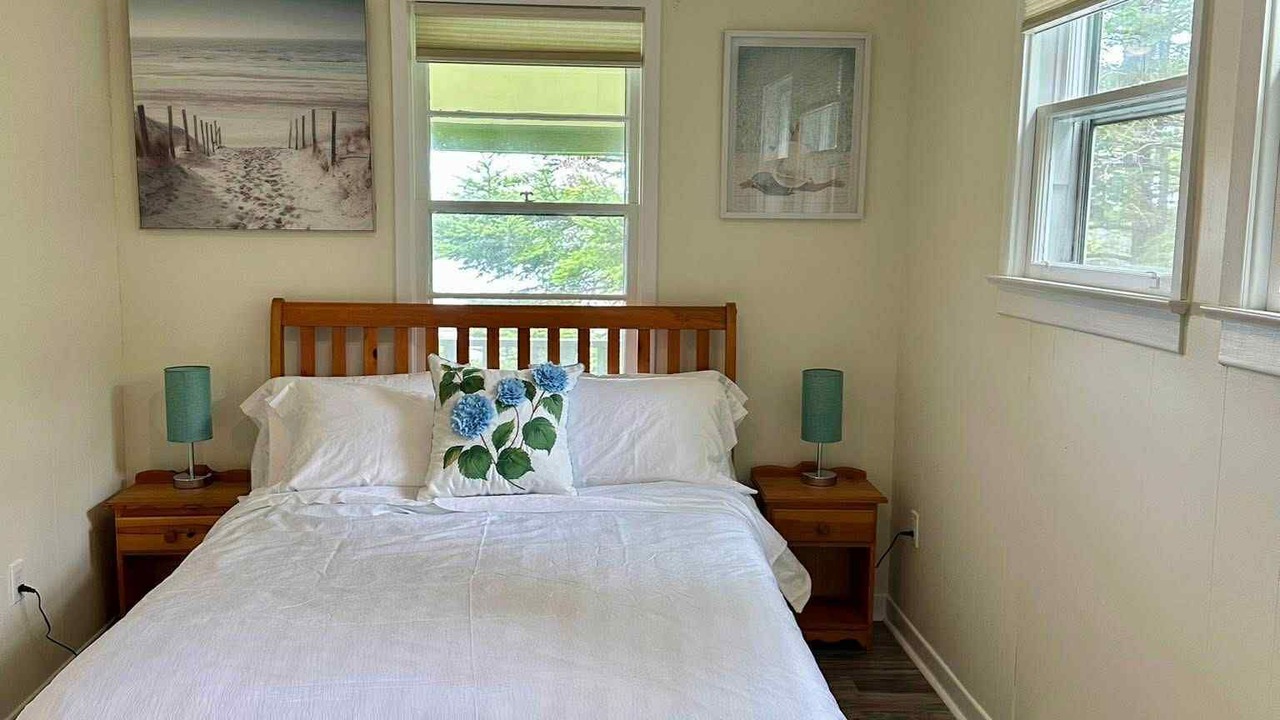 Photo of Bedroom in Masons Point
