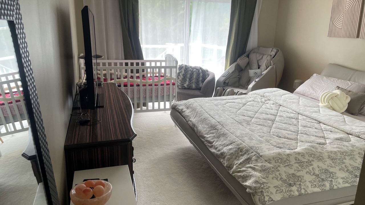 Photo of Bedroom in Lindell Beach