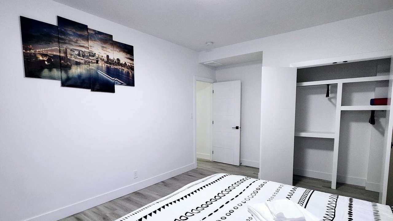 Photo of Bedroom in Nisku
