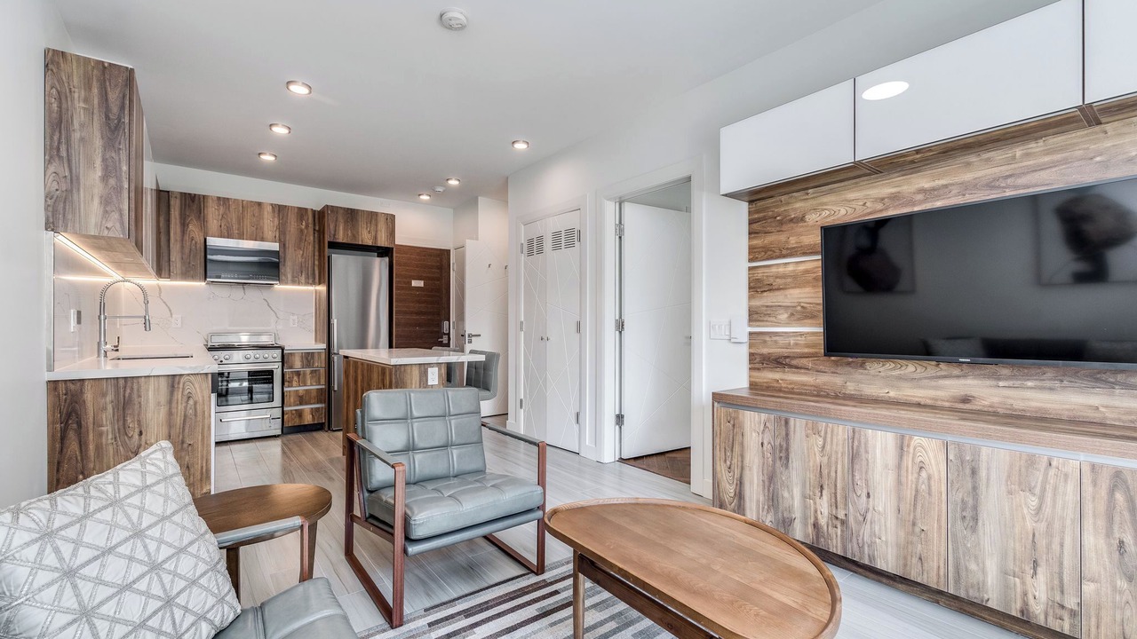 Photo of Livingroom in Davie Village