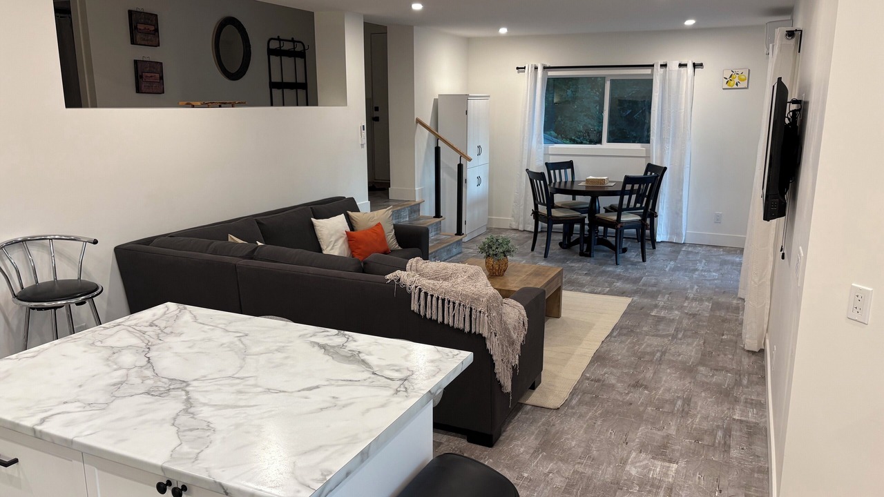 Photo of Livingroom in McKinley