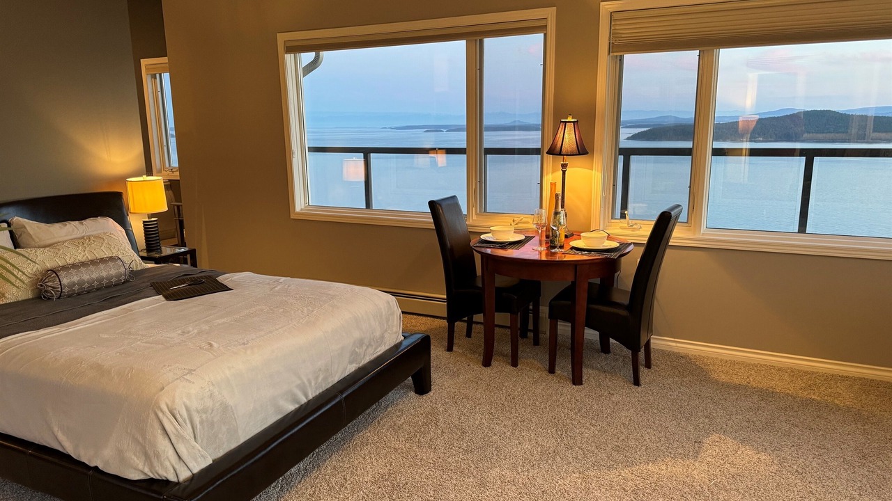 Photo of Bedroom in Pender Island