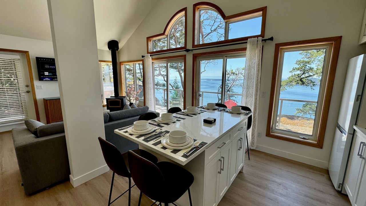 Photo of Others in Pender Island