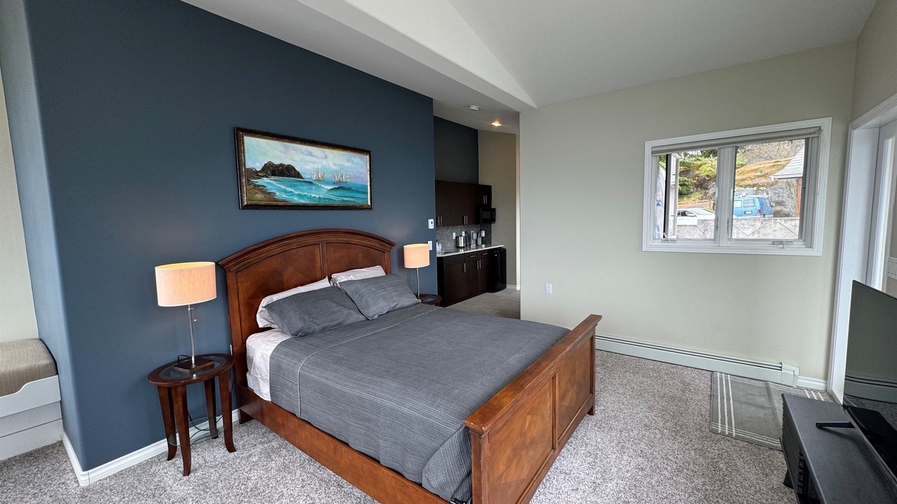 Photo of Bedroom in Pender Island
