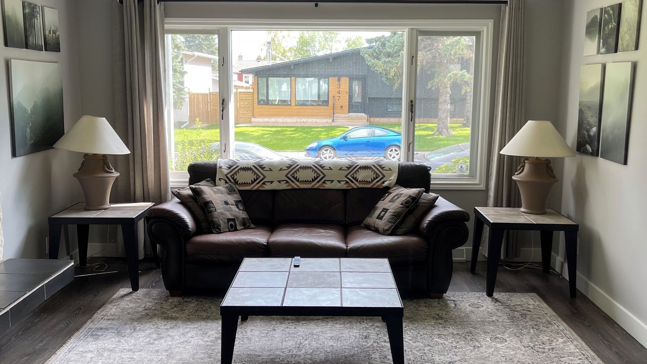 Photo of Livingroom in Southeast Calgary