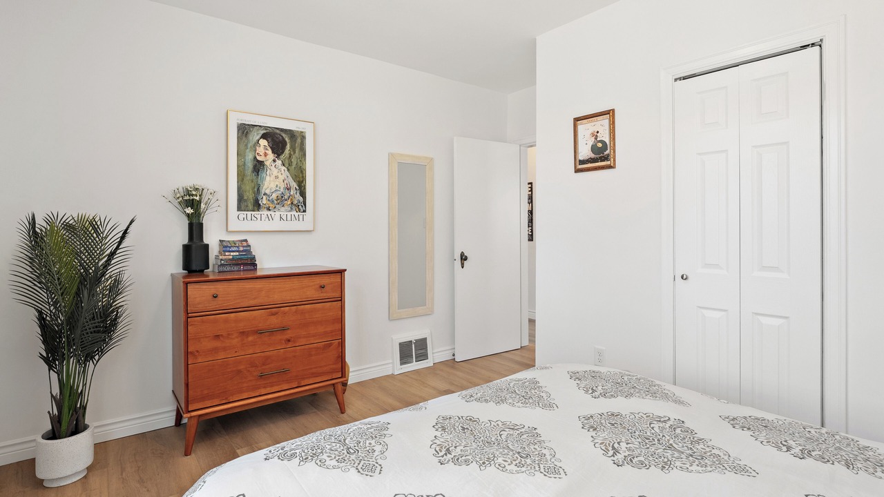 Photo of Bedroom in Saskatoon Downtown