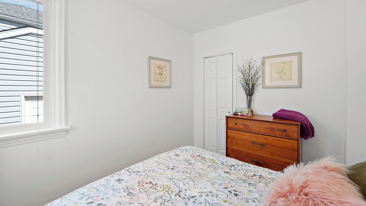 Photo of Bedroom in Saskatoon Downtown