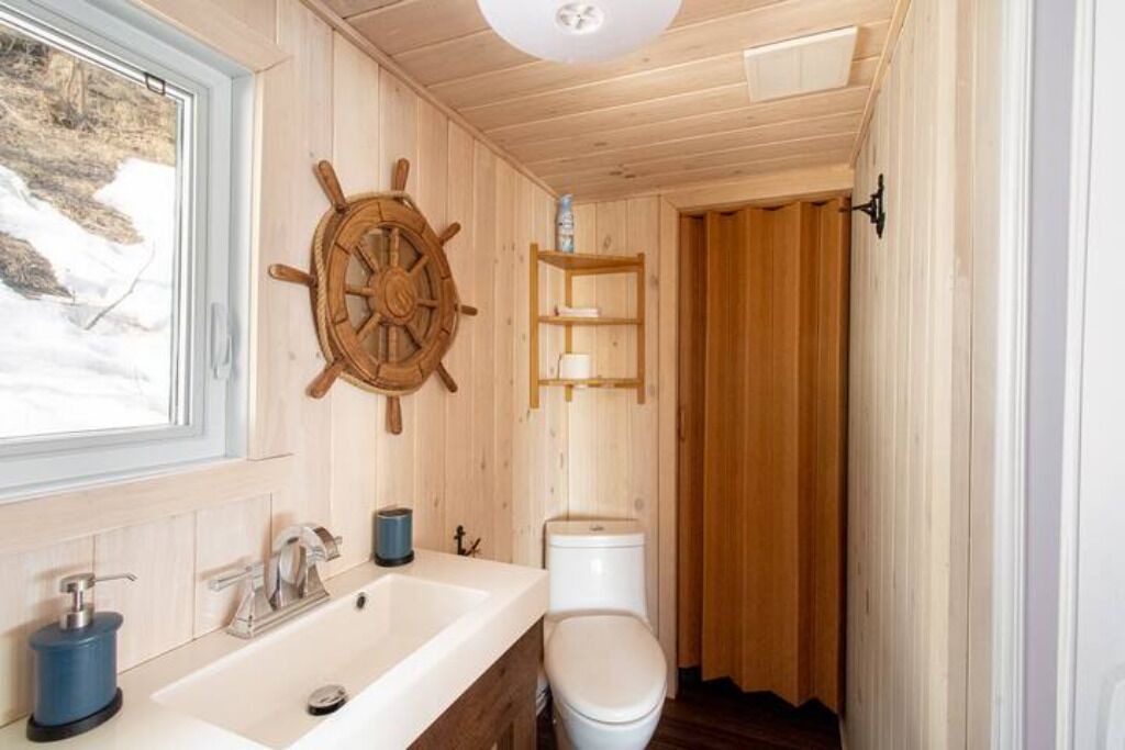 Photo of Bathroom in Grondines
