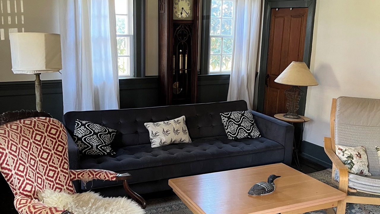 Photo of Livingroom in Lunenburg County