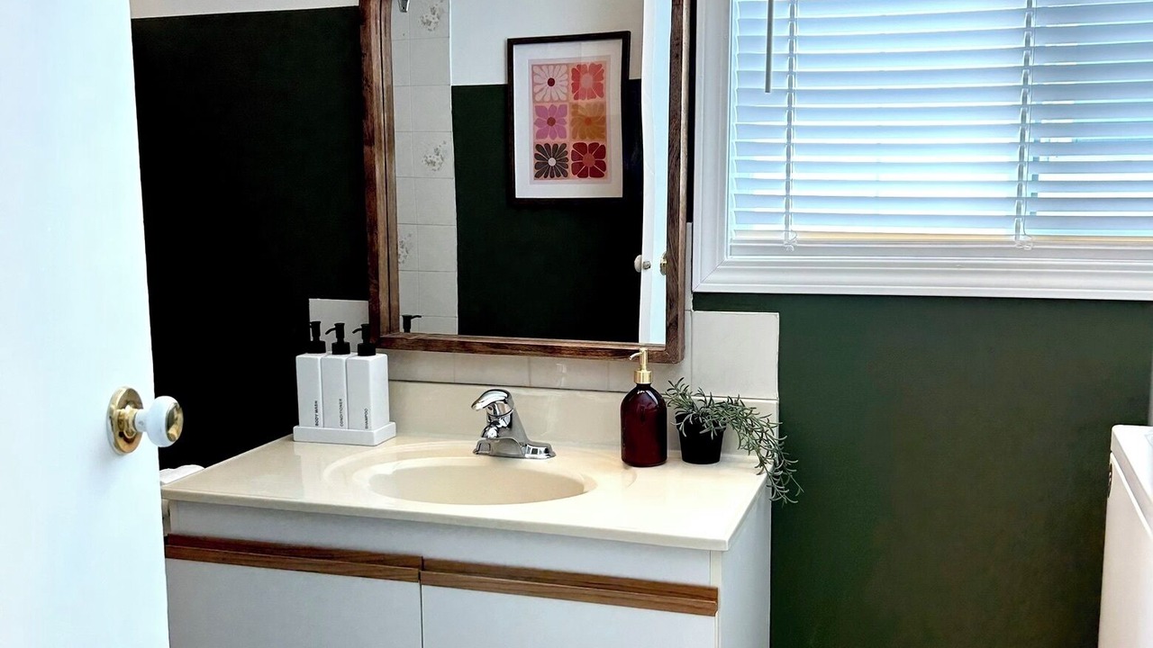 Photo of Bathroom in Sylvan Lake