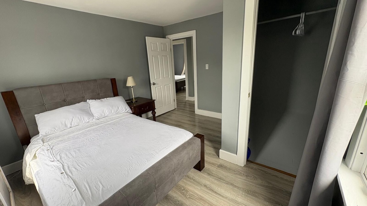 Photo of Bedroom in Welland