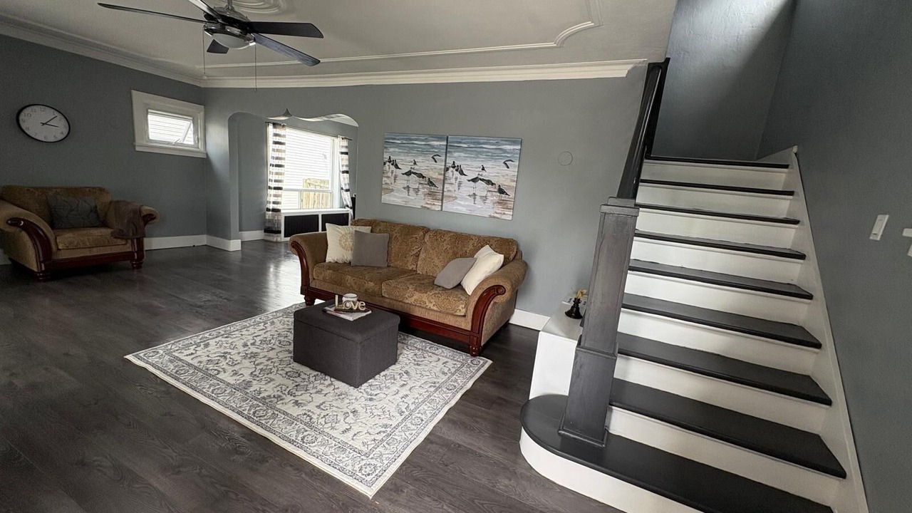 Photo of Livingroom in Welland