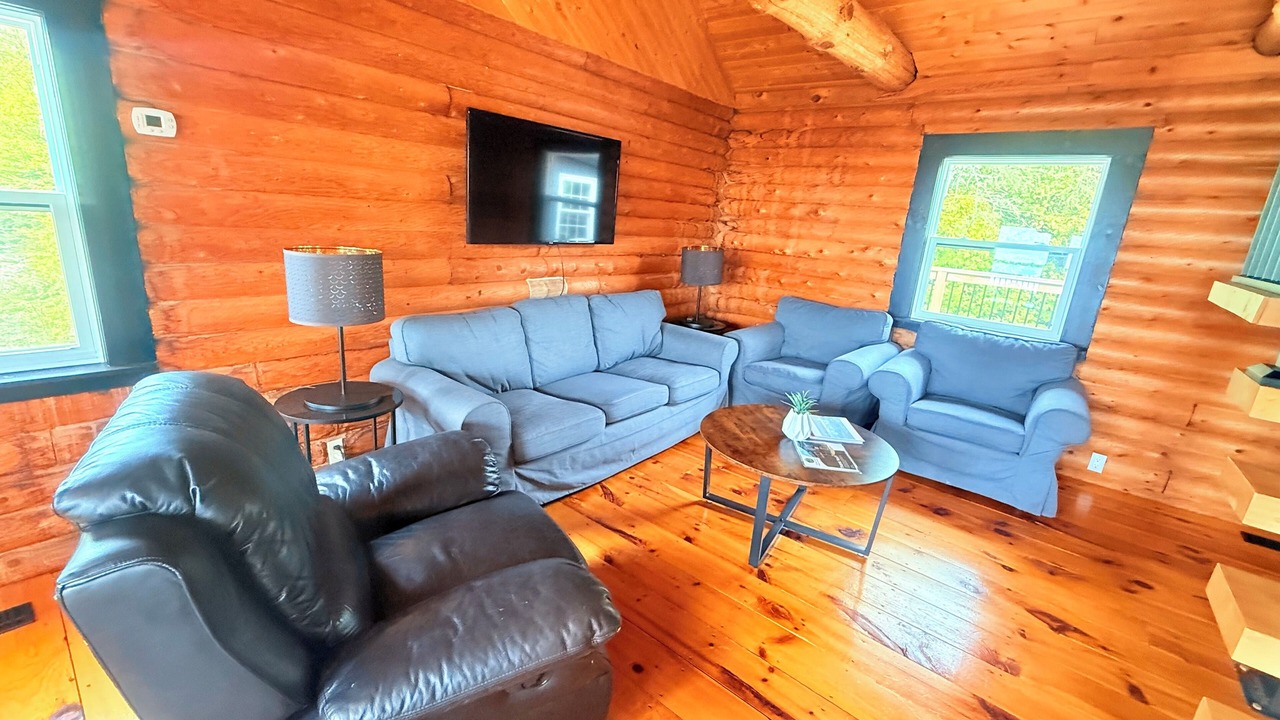 Photo of Livingroom in Tobermory