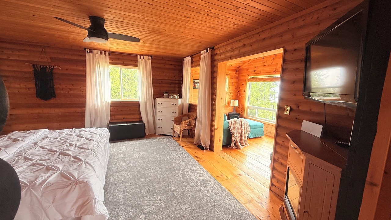 Photo of Bedroom in Tobermory