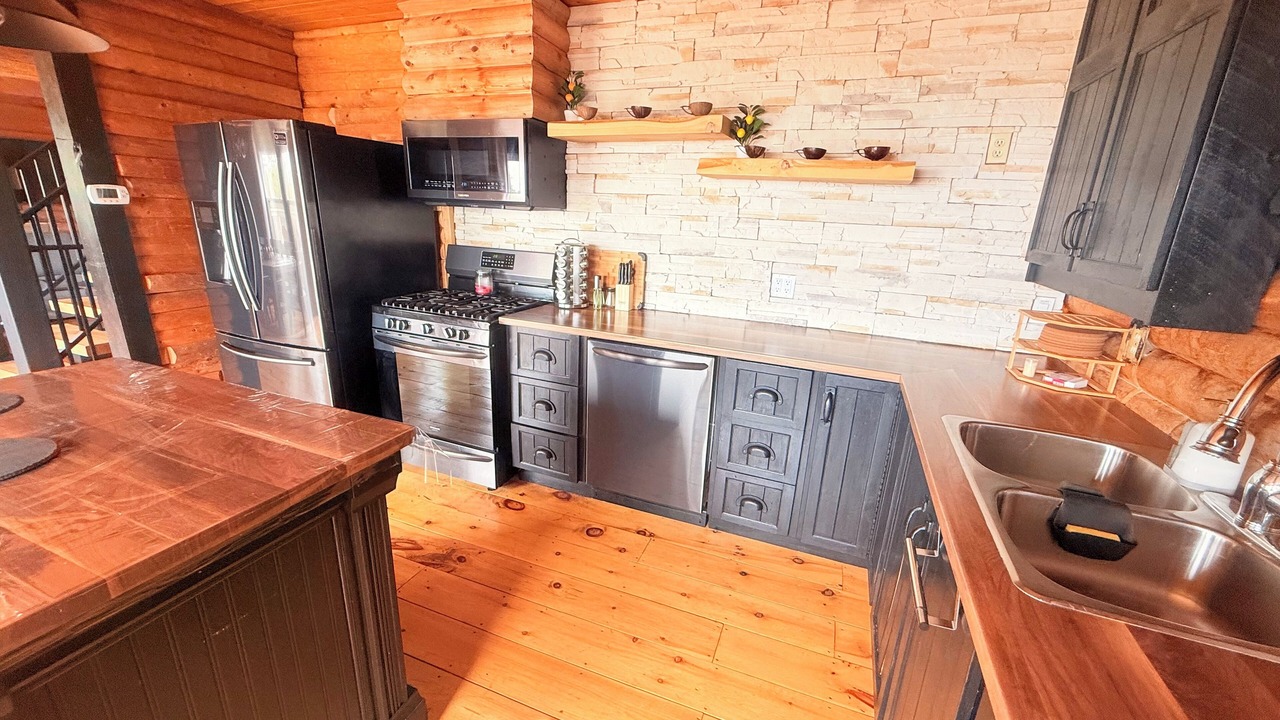 Photo of Kitchen in Tobermory