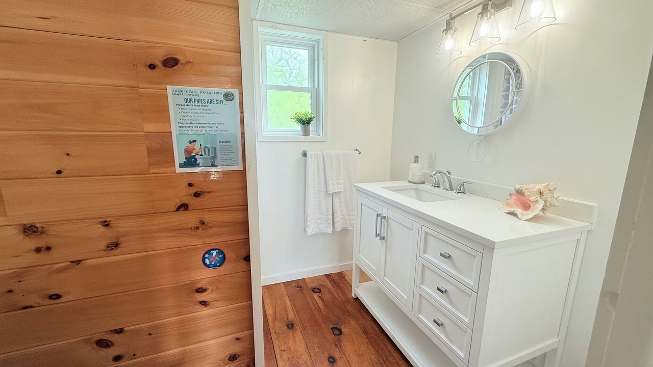 Photo of Bathroom in Tobermory