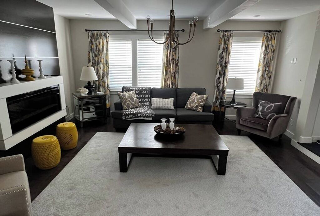Photo of Livingroom in Waterford Valley
