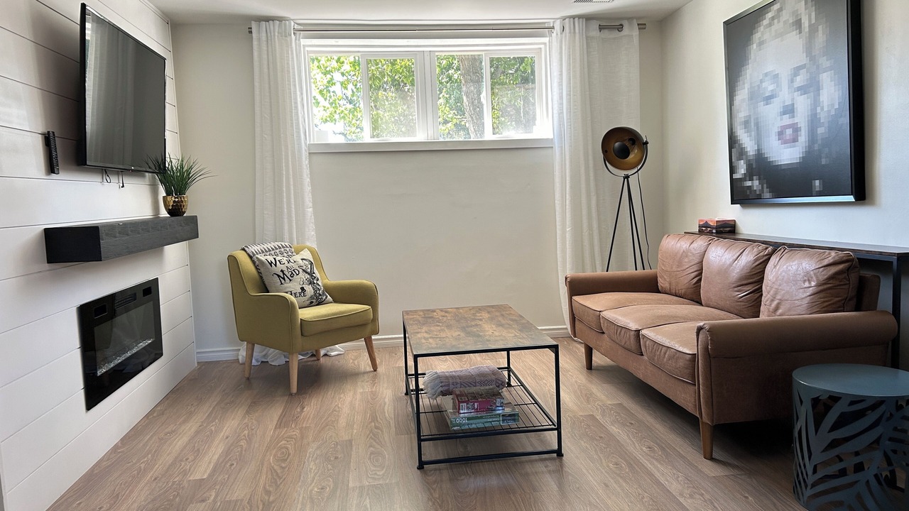 Photo of Livingroom in Cedarbrae