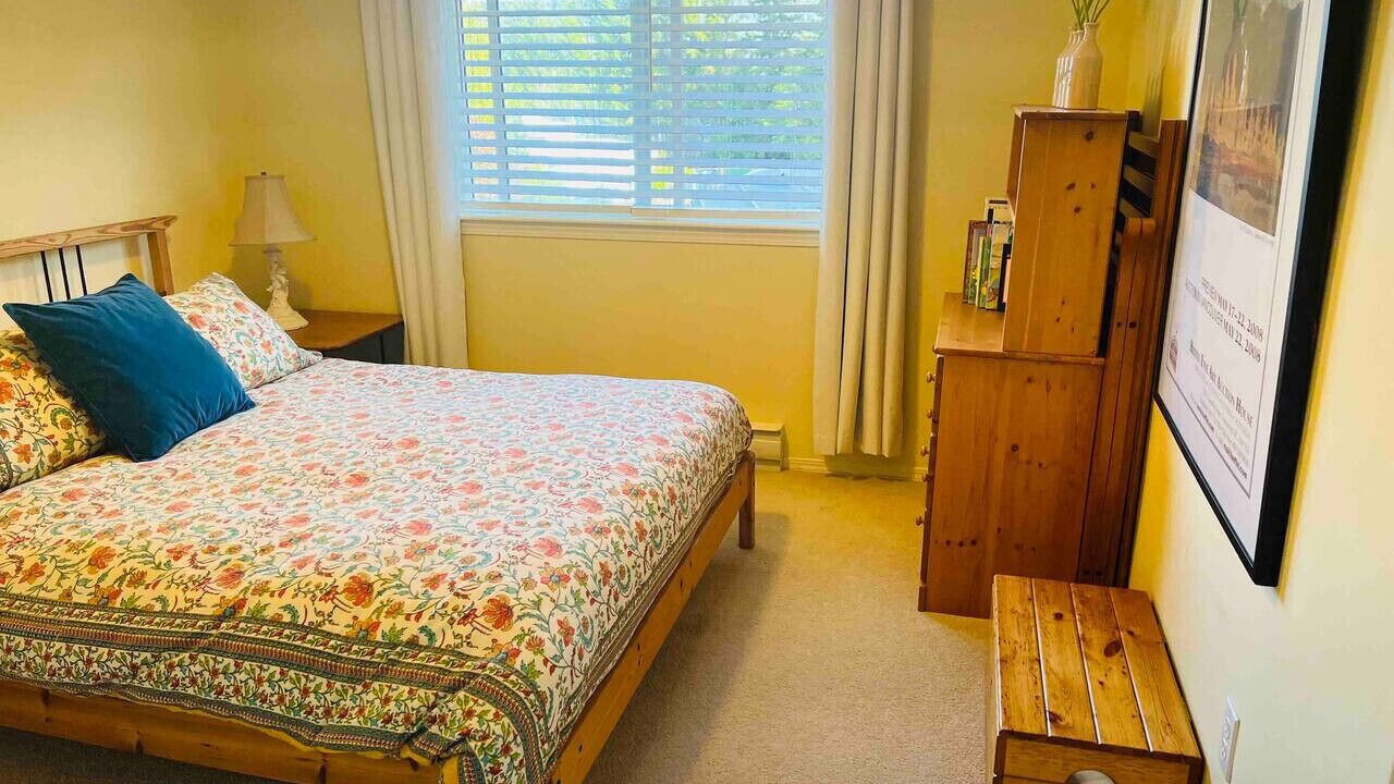 Photo of Bedroom in Shawnigan Lake