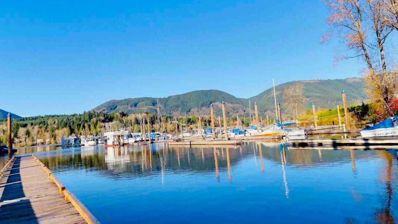 Photo of Others in Lake Cowichan