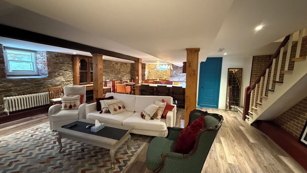 Photo of Livingroom in South End
