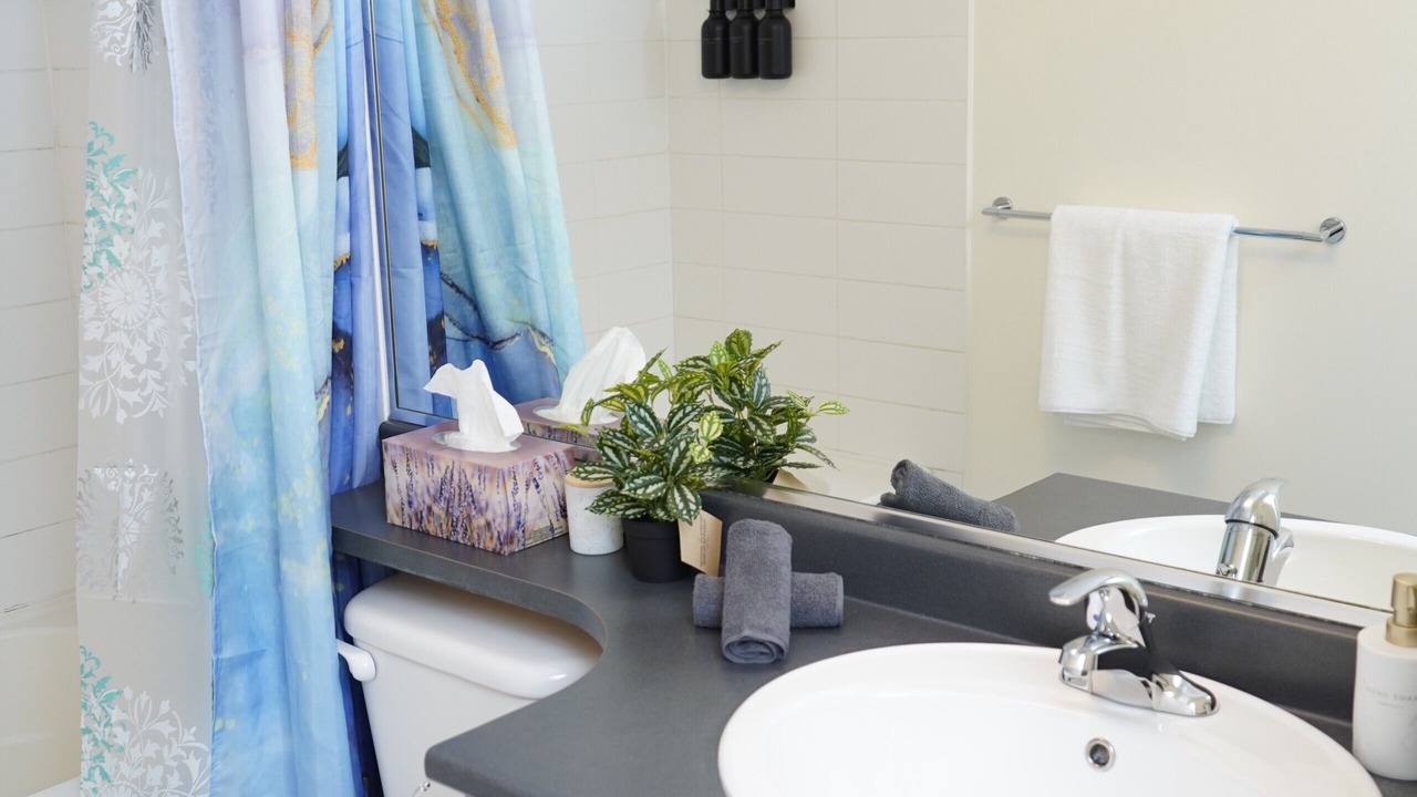 Photo of Bathroom in Crosstown