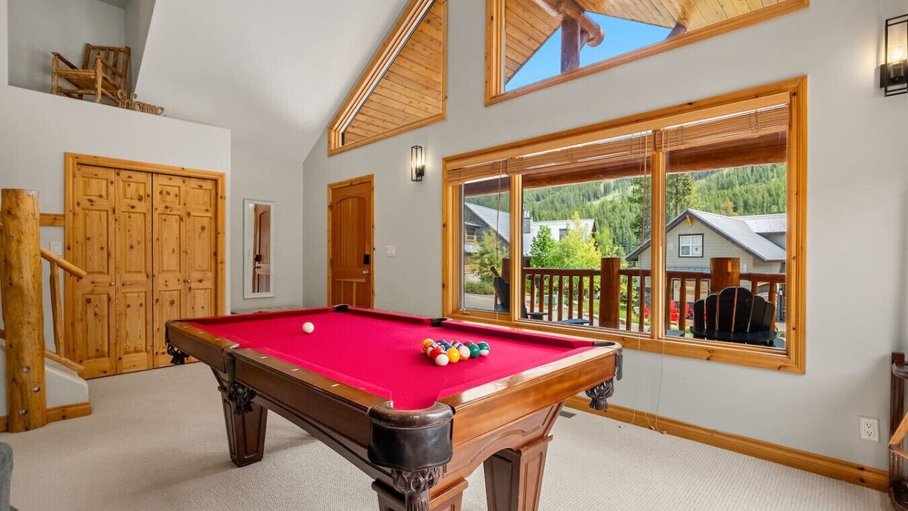 Photo of Bedroom in Forest Ridge Estates