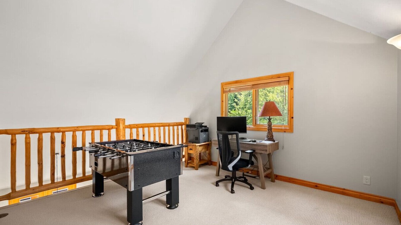 Photo of Bedroom in Forest Ridge Estates
