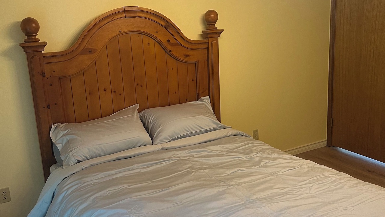 Photo of Bedroom in Quadra Island