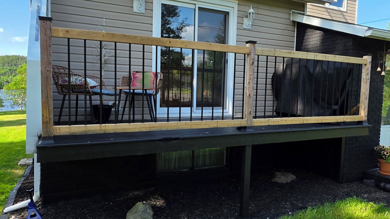 Photo of Patio Balcony in Lewisporte