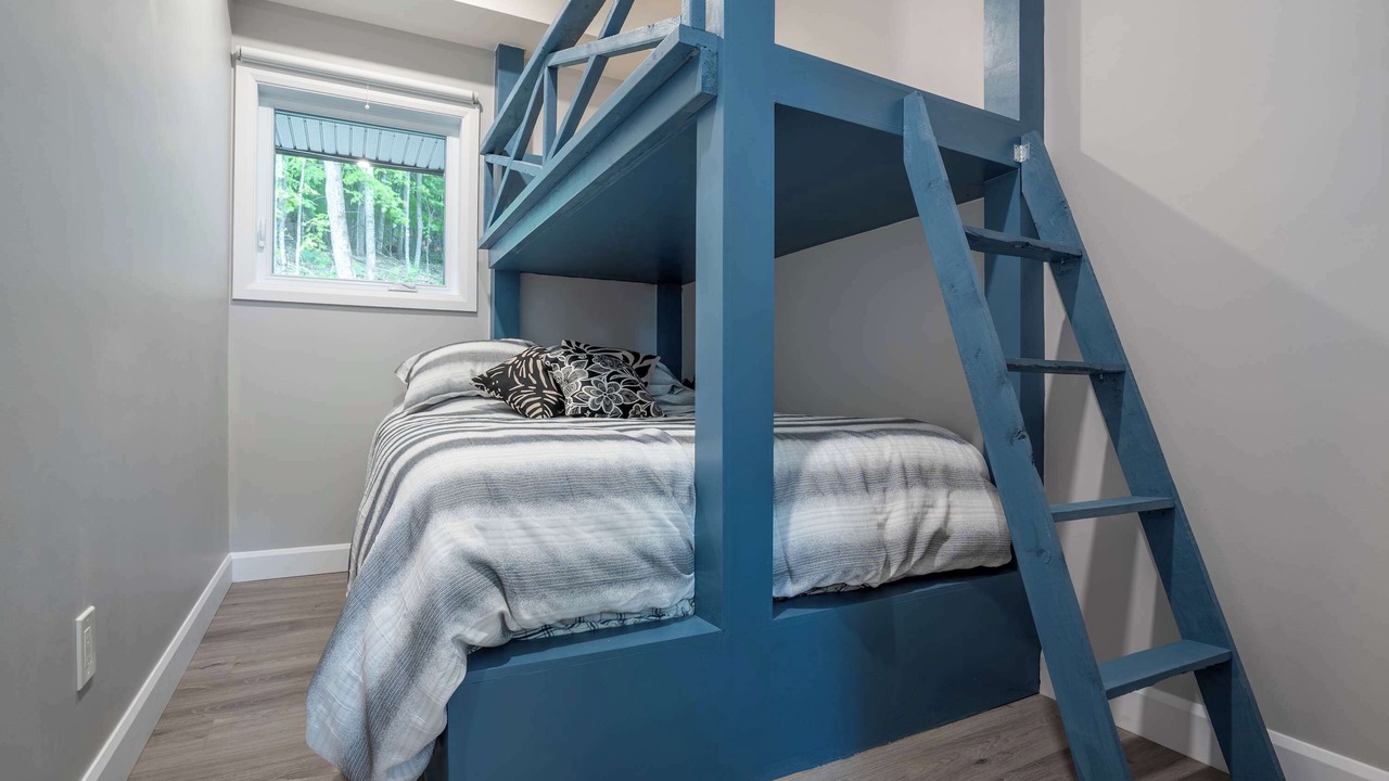 Photo of Bedroom in Cheneville