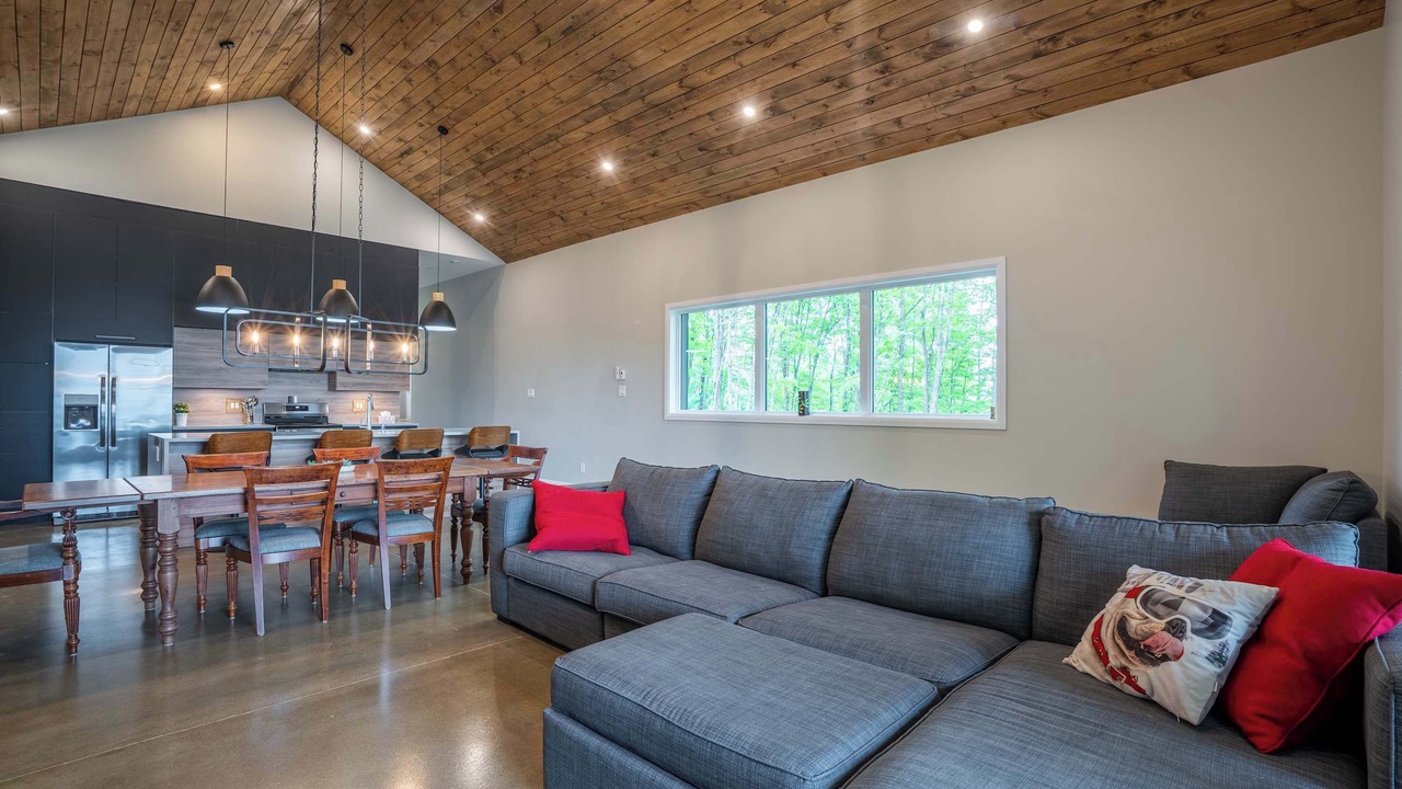 Photo of Livingroom in Cheneville