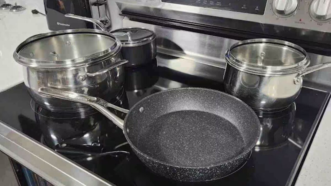 Photo of Kitchen in Division No. 11